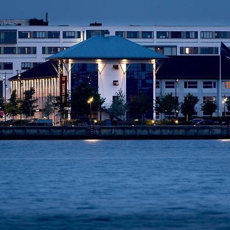 Pier 5 Hotel Олбор Екстериор снимка