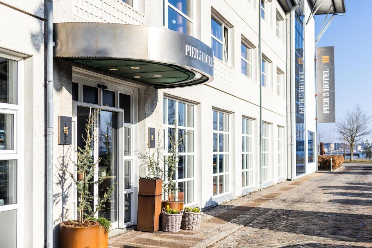 Pier 5 Hotel Олбор Екстериор снимка
